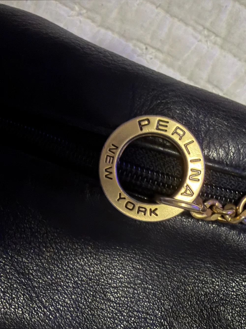 Perlina timeless black